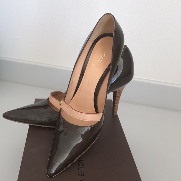 Louis Vuitton Patent Leather Heels - Picture 2 of 8